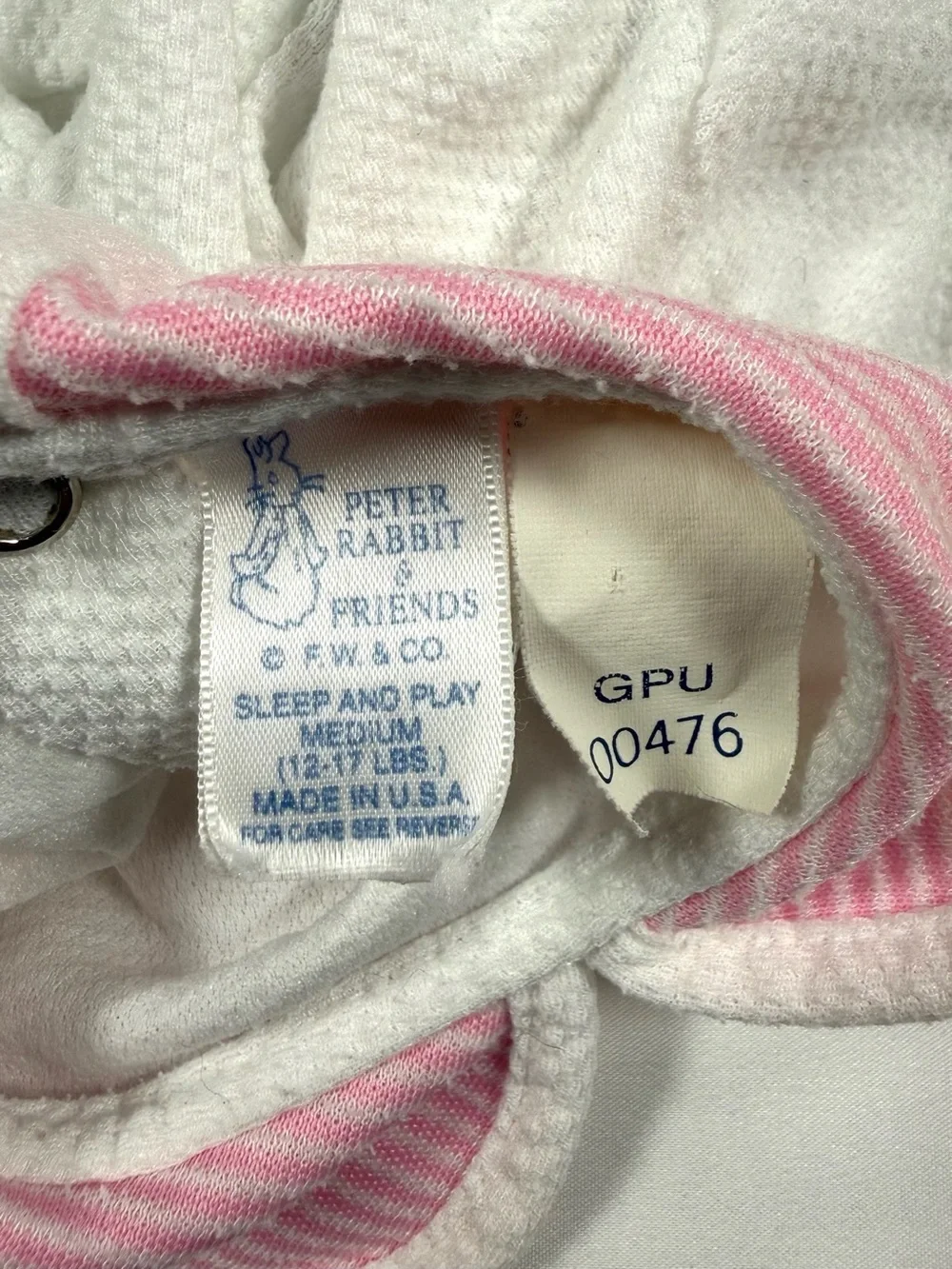 VINTAGE PETER‎ RABBIT 1998 Friends Baby Footed Sleep And Play Medium Cottagecore